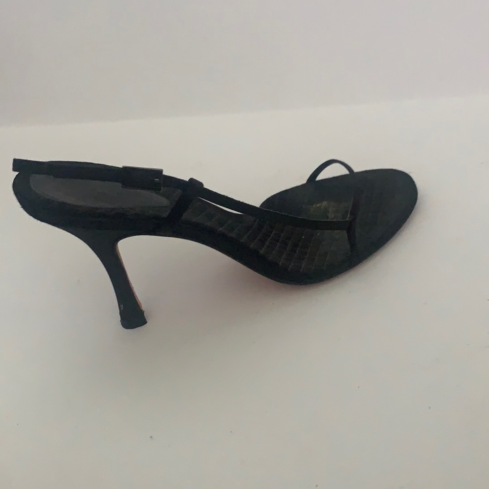 BCBG - stain heels